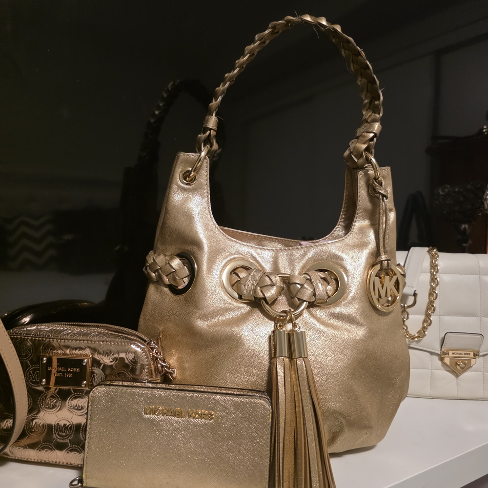 Michael Kors Shimmering Gold Shoulder Bag, Wallet And Crossbody Bag Set.